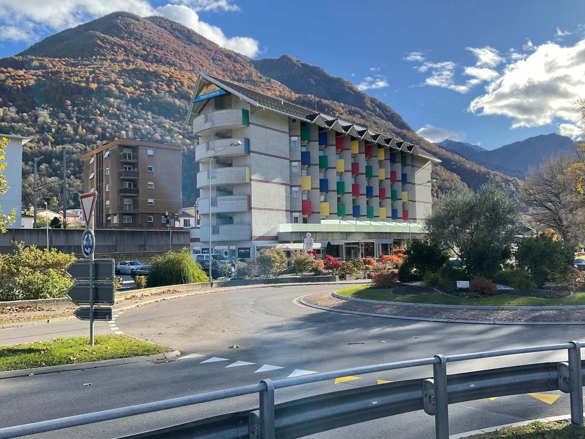 Hotel Liberty Self Check-In Bellinzona Dış mekan fotoğraf